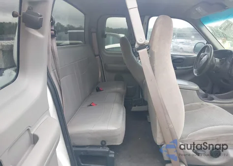 1999 Ford F-150 Lariat/Xl/Xlt from USA, damaged, VIN 1FTRX08L8XKA81765